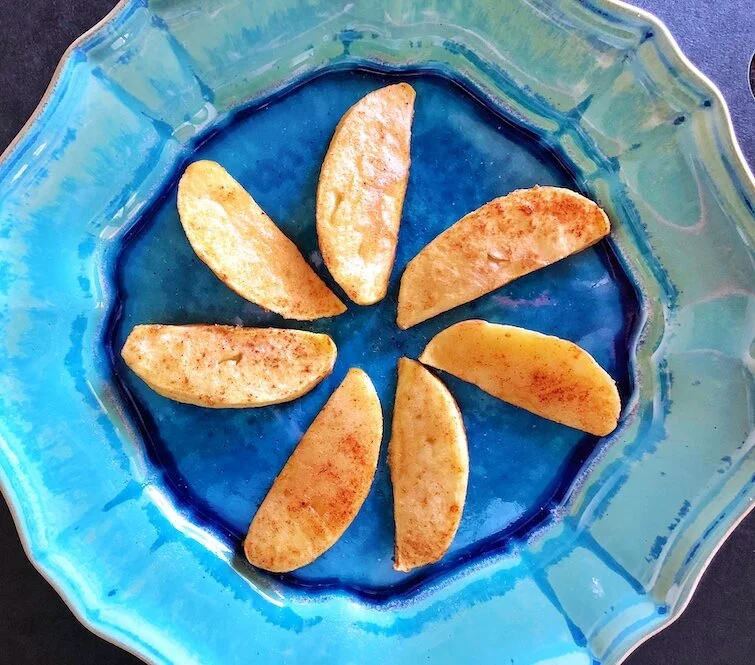 Baked Cinnamon Apple Wedges — Good Gut Feelings
