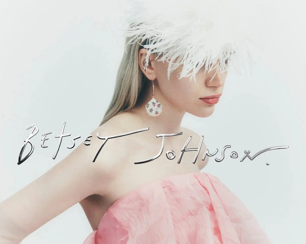 Betsey Johnson x Stella Lucia