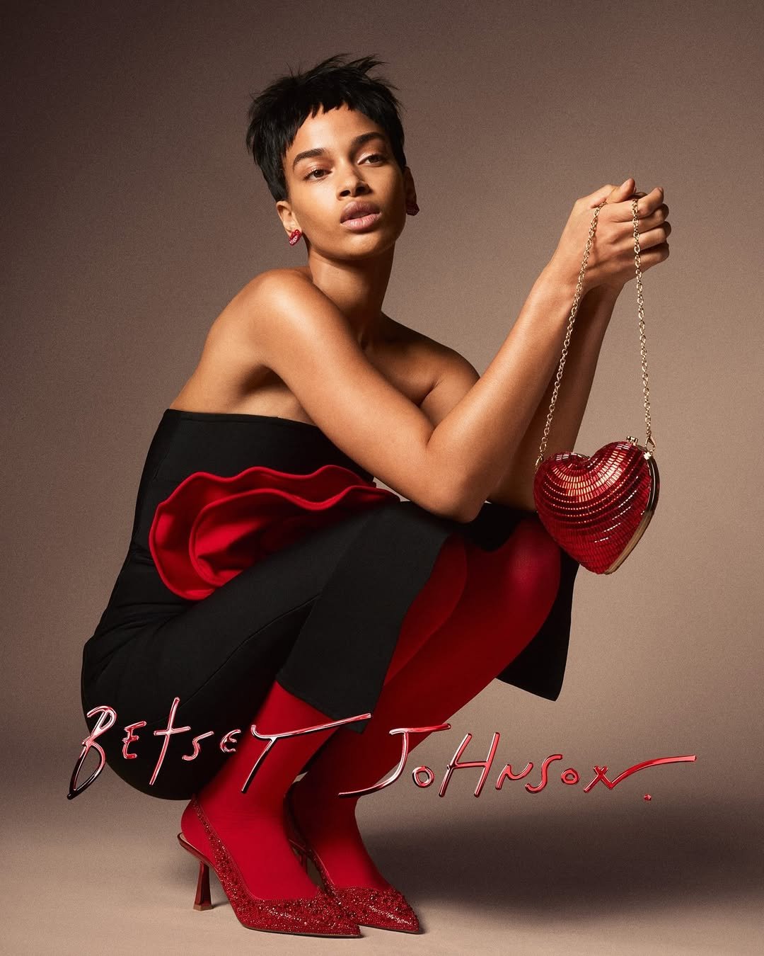 SaveClip.App_471554730_18487920886061779_7178675144464193754_n copy.jpg