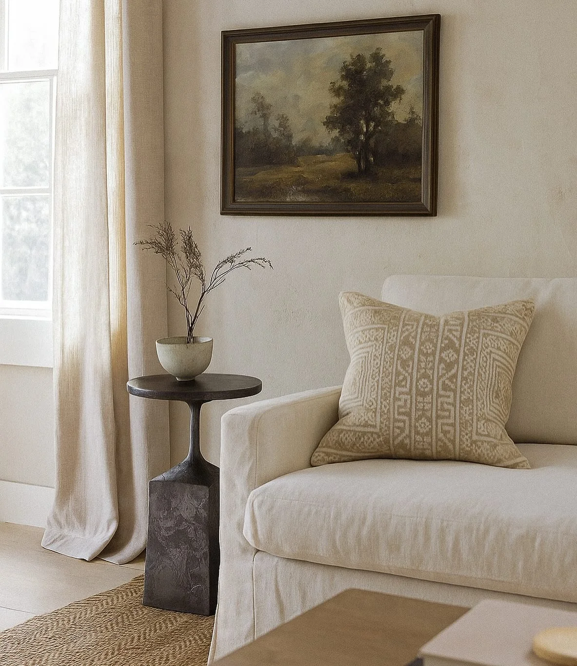 Soft lines, strong presence. The Lunae Accent Table is sculptural simplicity perfected. ✨

#BlissStudio #LunaeAccentTable #DesignDetails #LuxuryInteriors