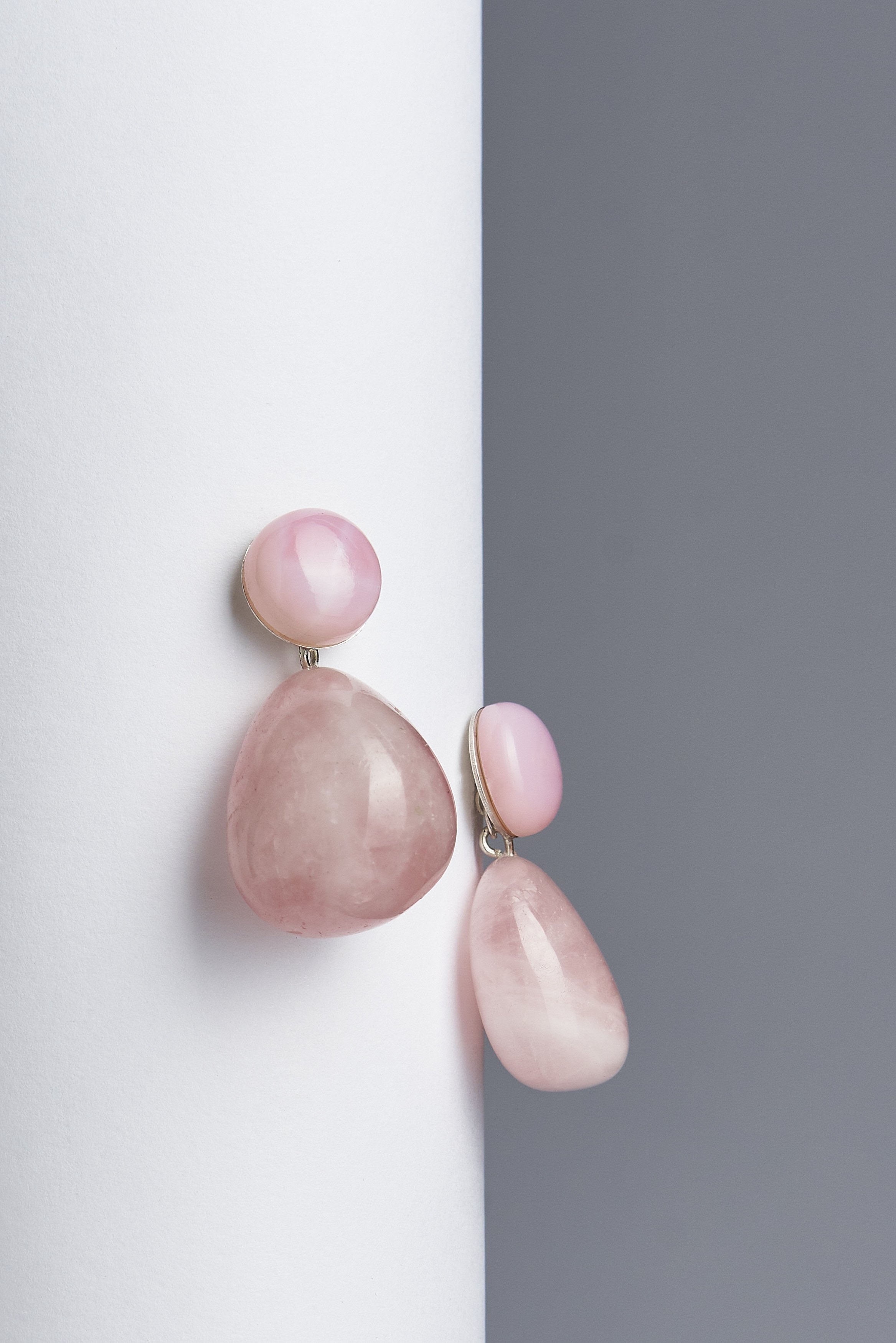 Pebbles+Earrings+No1+Rose+Quarz+Pink+Opal,+149€.jpg