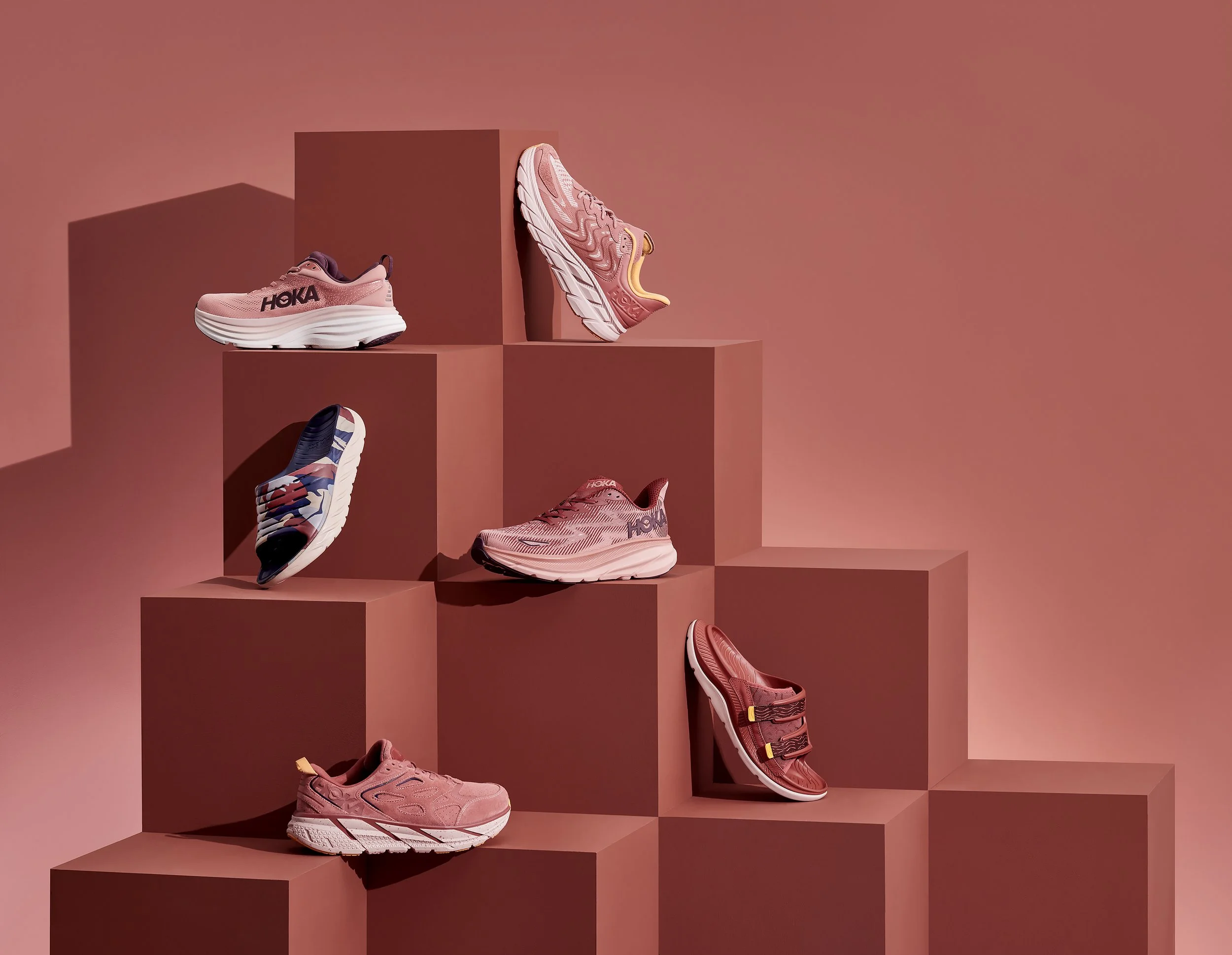 HOKA_F23_Lifestyle Catalog_Terra Cotta_Shot_09.jpg