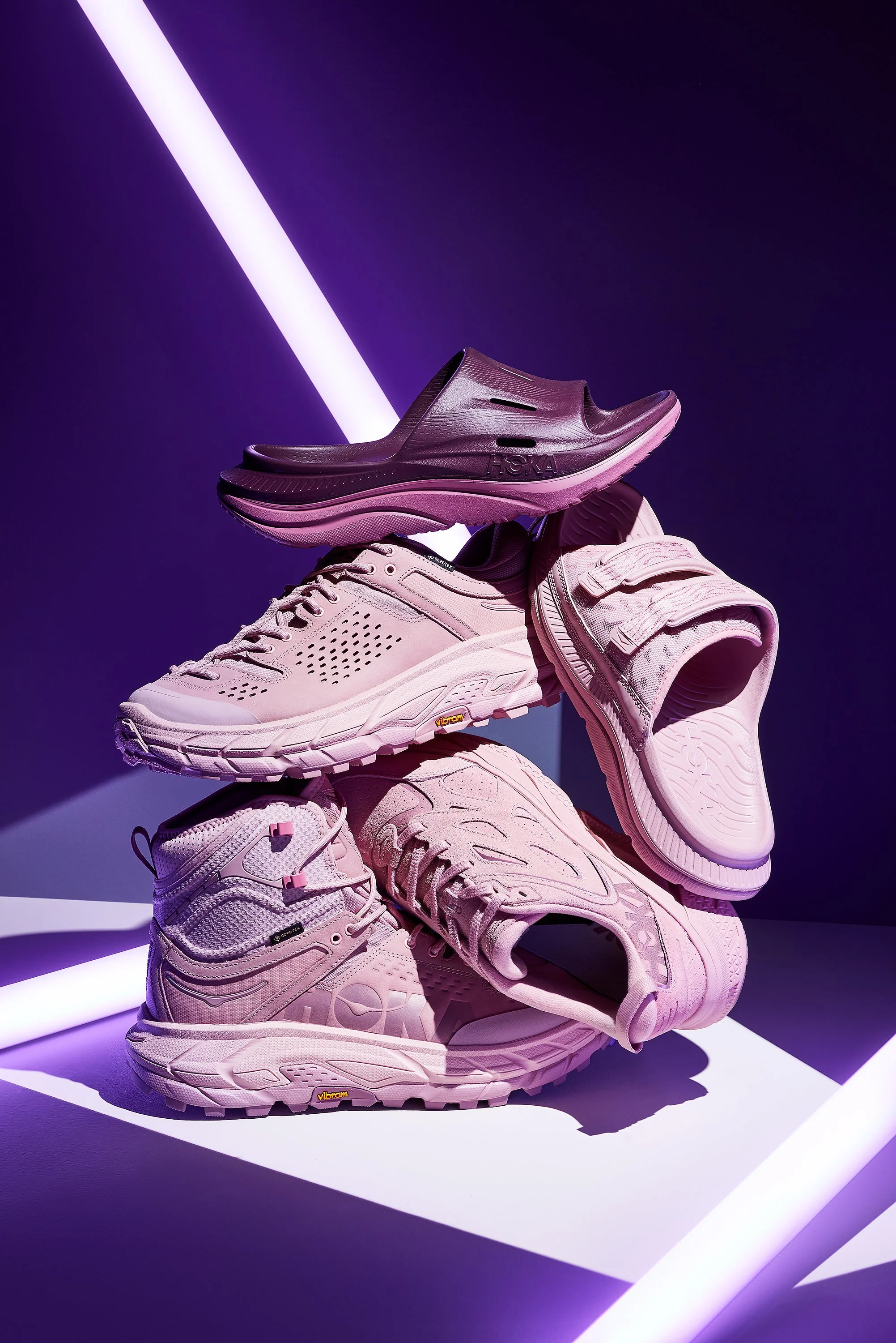 HOKA_S23_TREND_ULTRAVIOLET_01_00232.jpg