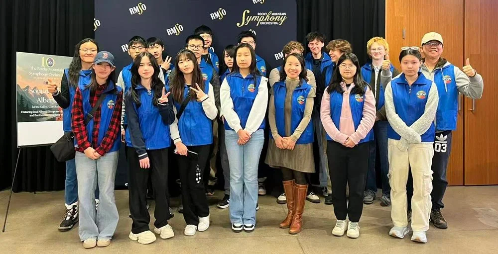 NOW Youth volunteers group photo