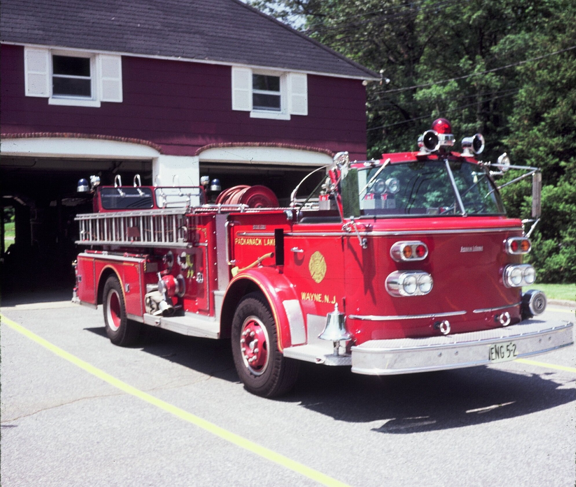 07+1966+American+LaFrance+Pumper.jpg