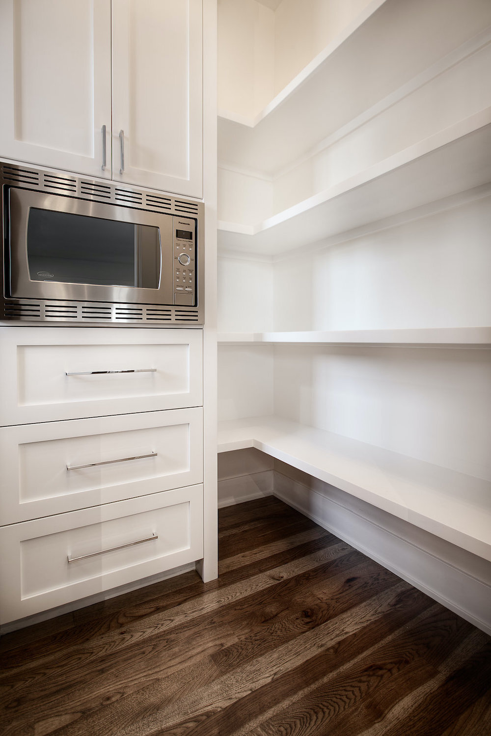 Veranda-Calgary-New-Home-Builder-Pantry.jpg