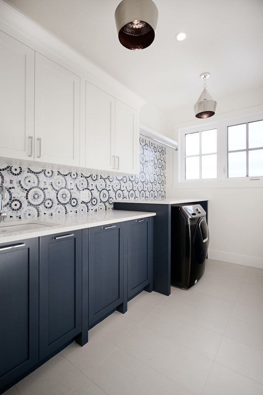 Veranda-Calgary-New-Home-Builder-Laundry-Room.jpg