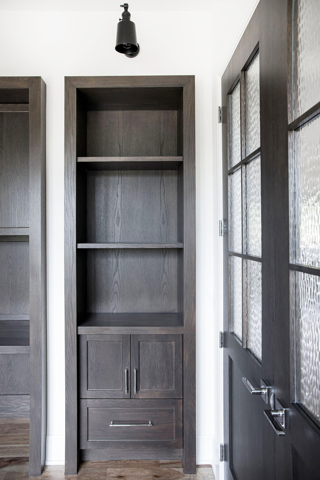 calgary-custom-home-builder-veranda-springbank-acerage-office-cabinets.jpg