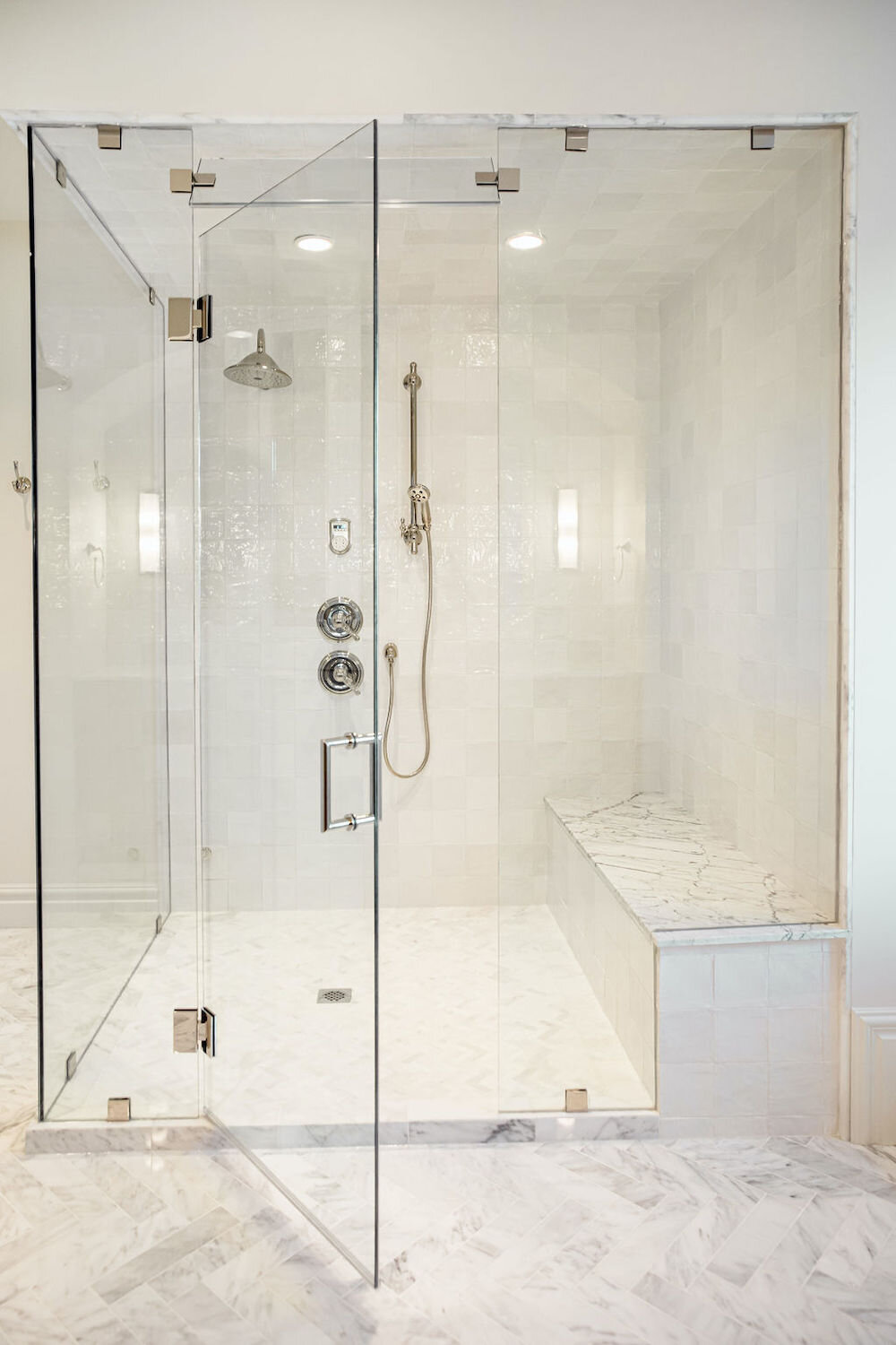 veranda-custom-homes-luxury-home-builder-calgary-ensuite-shower.jpg