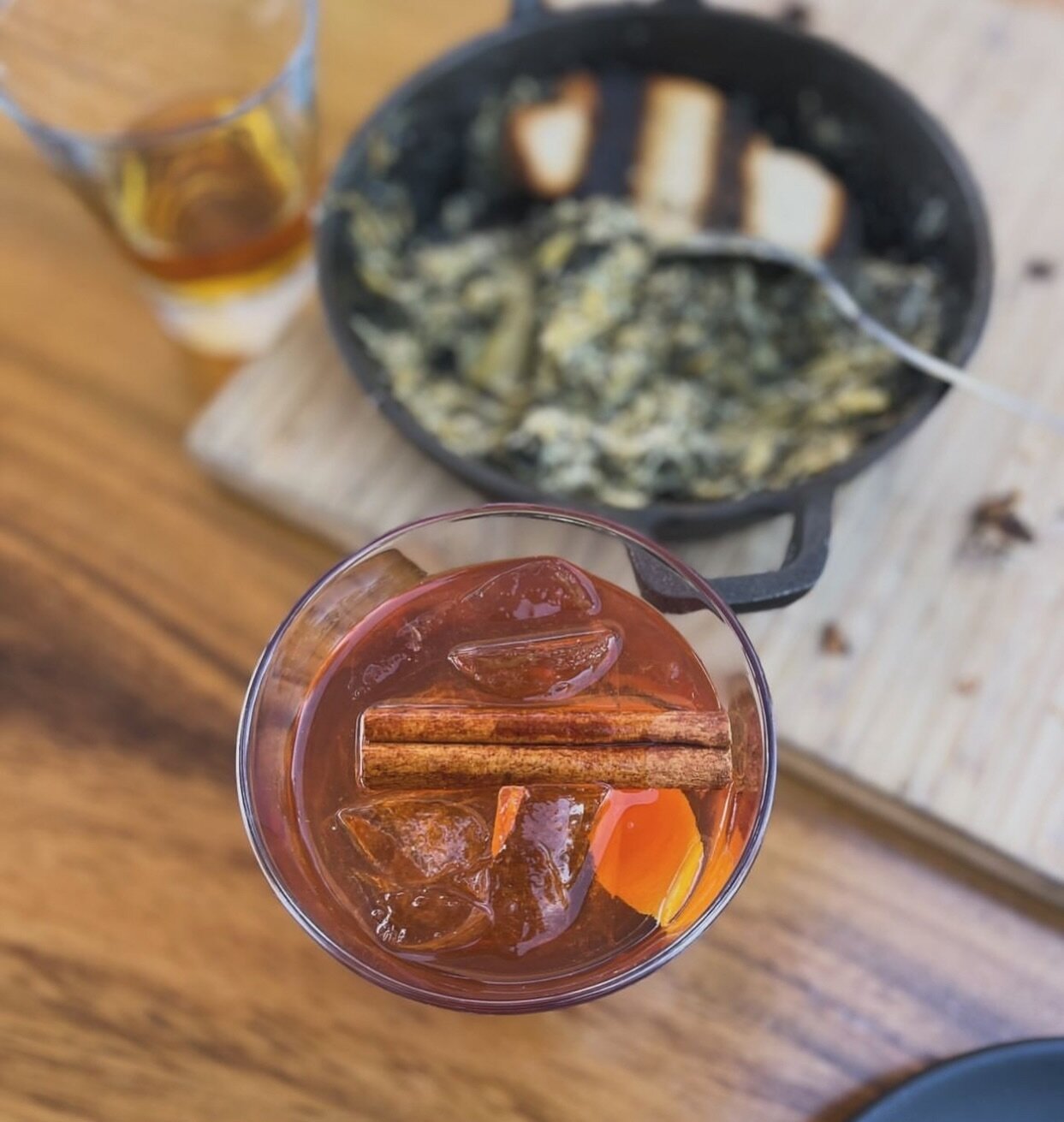 New to the menu: Cali Chai Old Fashioned 🥃
bulleit bourbon, vanilla chai simple syrup, angostura bitters 📸: @sippingsandiego