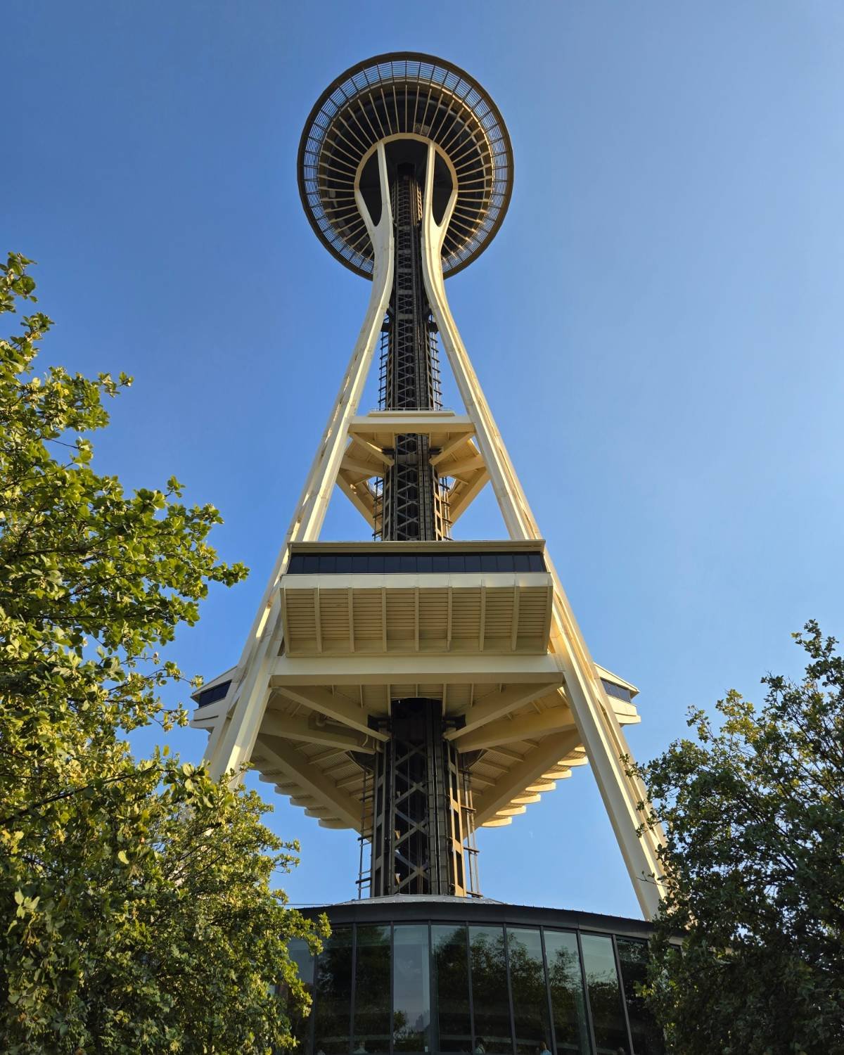 #spaceneedle #spaceneedleseattle #seattle #seattlewashington