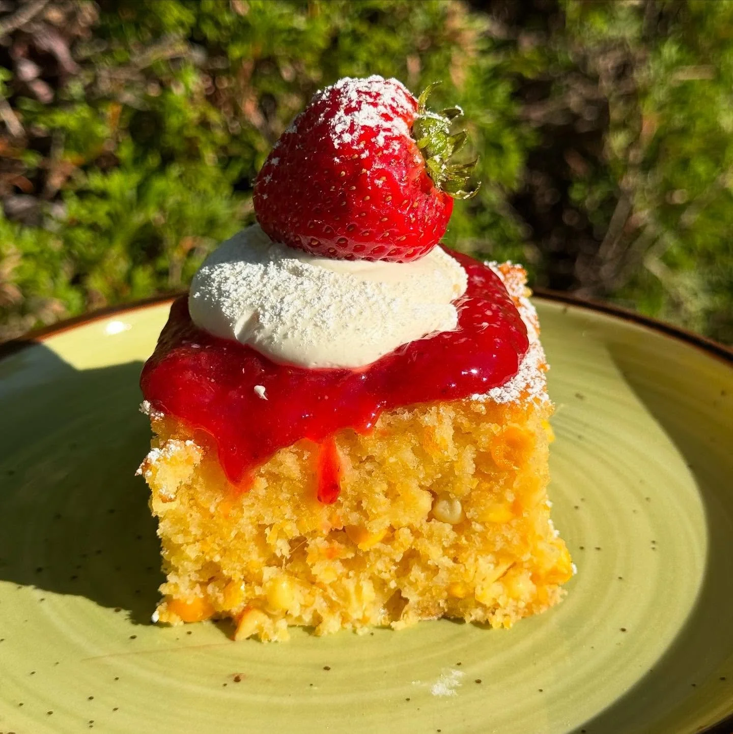 so yeah this cornbread is making me speechless 😮‍💨 FRESH corn inside this soft and tender cake topped with strawberry compote & fresh cream. it’ll be gone fast I’m sure of it. we’re here till 1pm ♥️