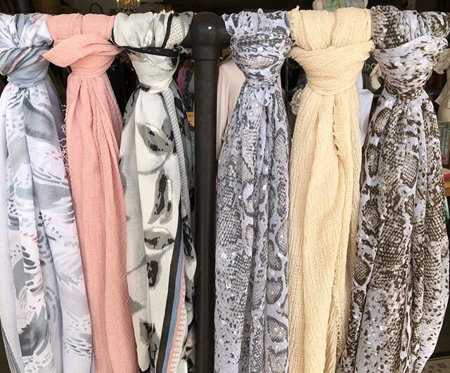 Safety and style. Lightweight scarves for spring #mabelssolanabeach  #mabels4sranch  #mabelsphr