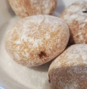 Mini Hazelnut Chocolate Beignets (7)