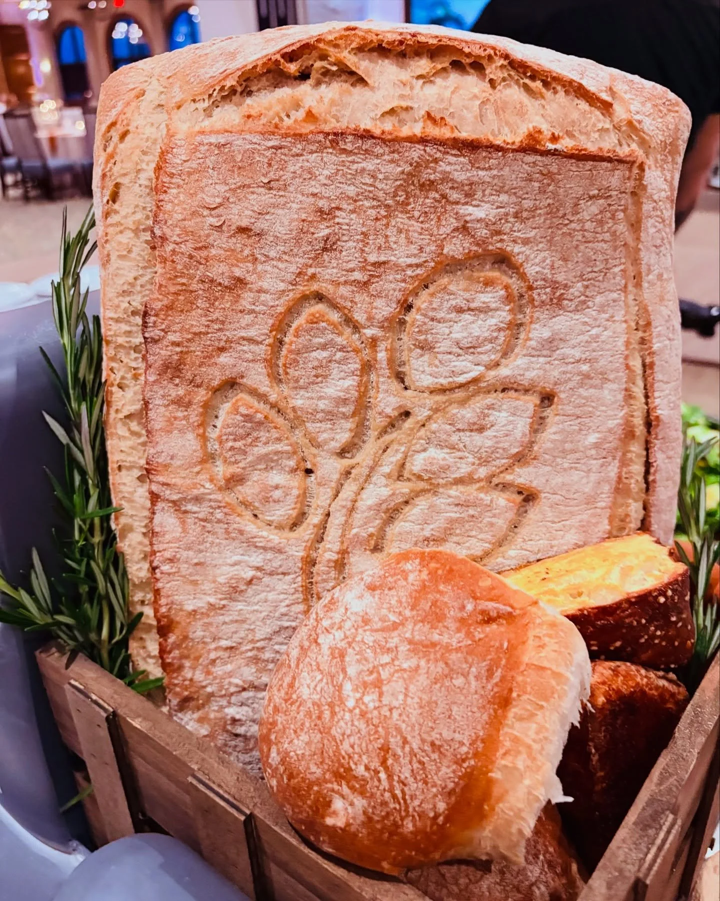 Heritage Bay did not hold back for their member event 🥖 🍞 

Chef Vincent crafted a stunning bread display using several of our signature European breads - a true feast for the eyes and the table.

Thank you, Chef, for choosing Landert Bread and for