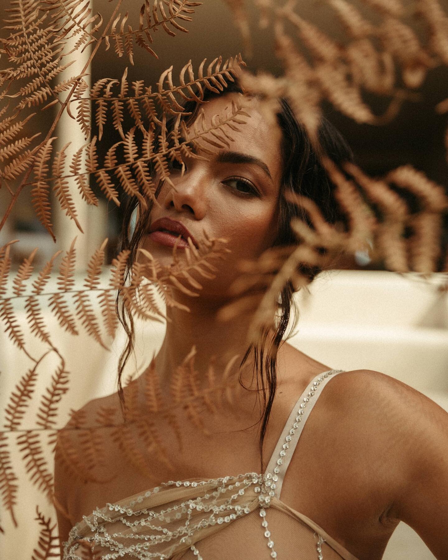 My friends at @rhodesweddingco just released their new celestial diamond collection inspired by this Tulum elopement I was part of ✨go check it out!