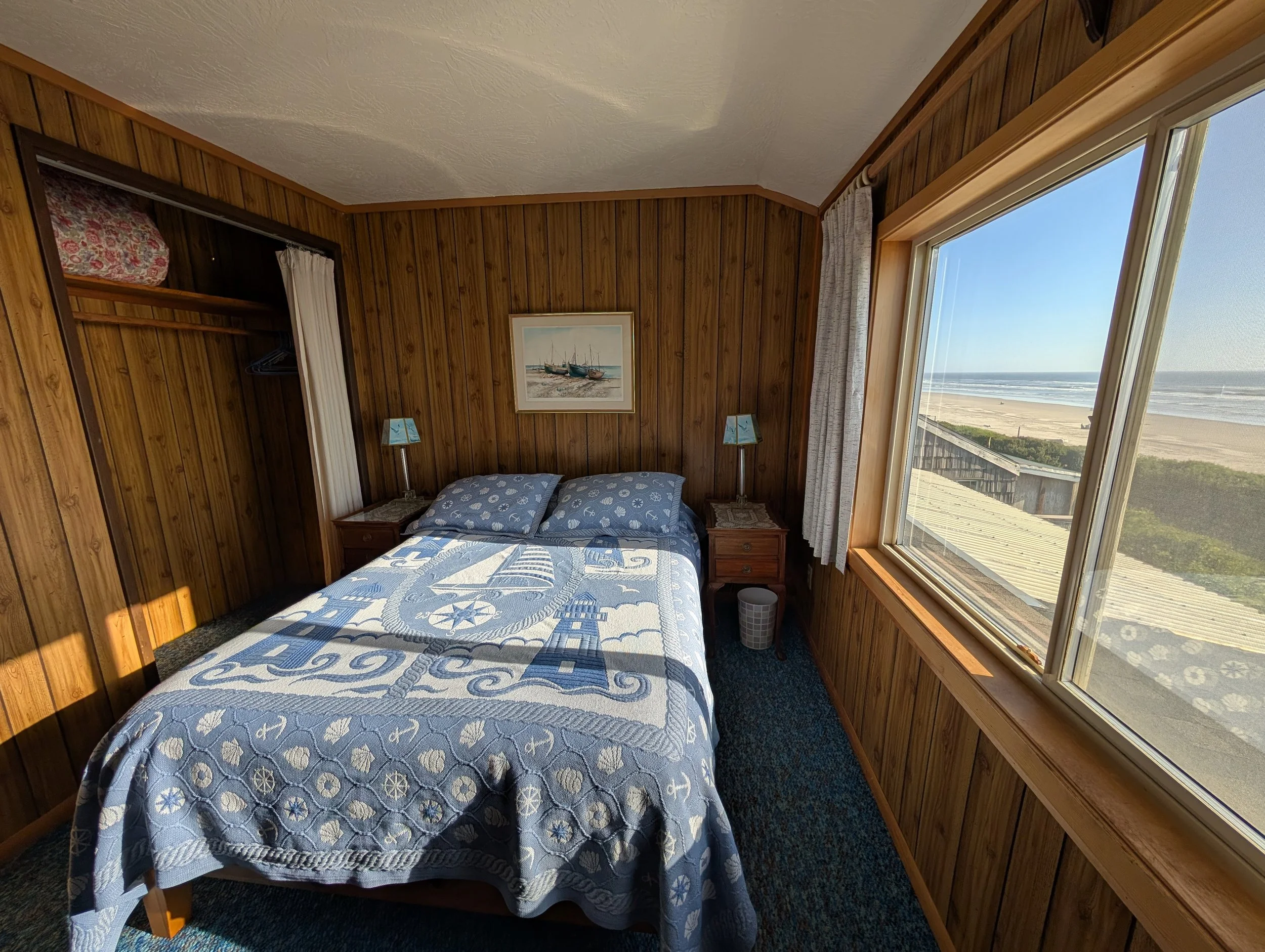 Queen bedroom. View facing south. 

(Image taken on 6/2/2026 using 0.5x magnification)