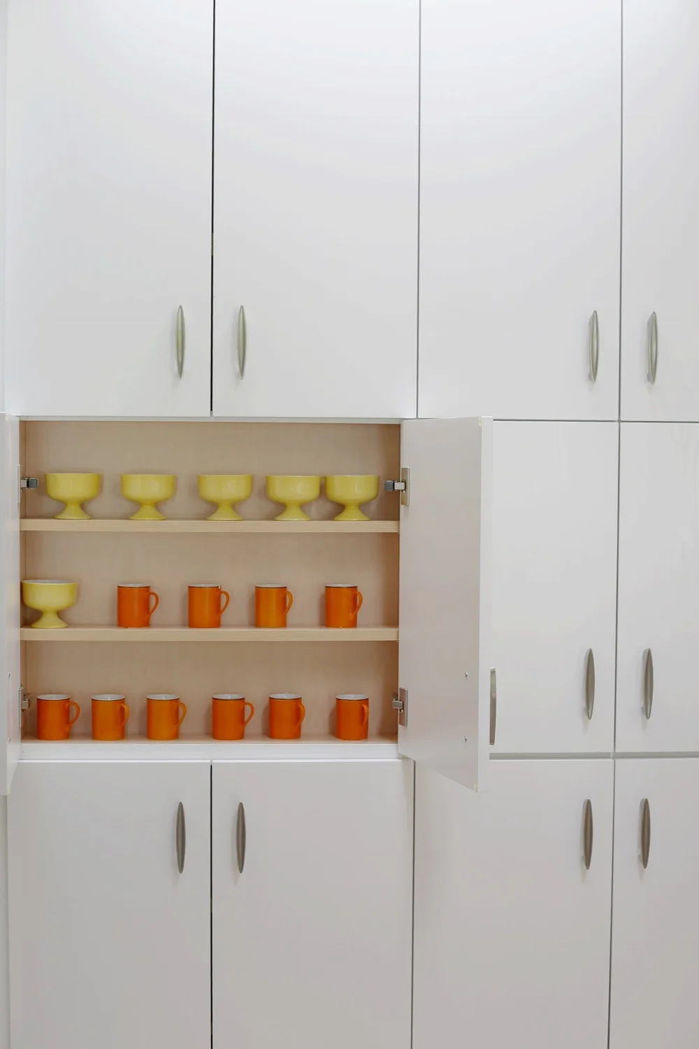  Orange espresso cups by&nbsp; Lagardo Tackett . 
