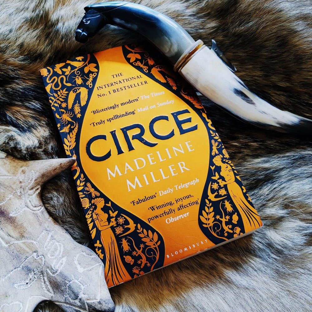 Circe by Madeline Miller Book Review. Photo by Jenny Sandiford.
