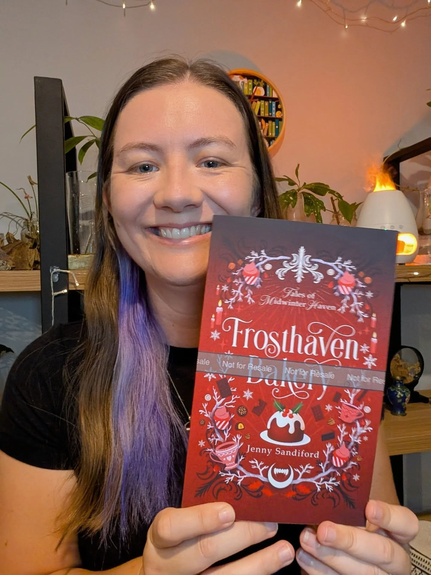 🌟I finally got the proof copy of Frosthaven Bakery! Just imagine the banner isn't across the cover 😂 

I love how the paperback turned out! I'll put up an unboxing video at some point, and hopefully in the next few days the other 100 copies I order