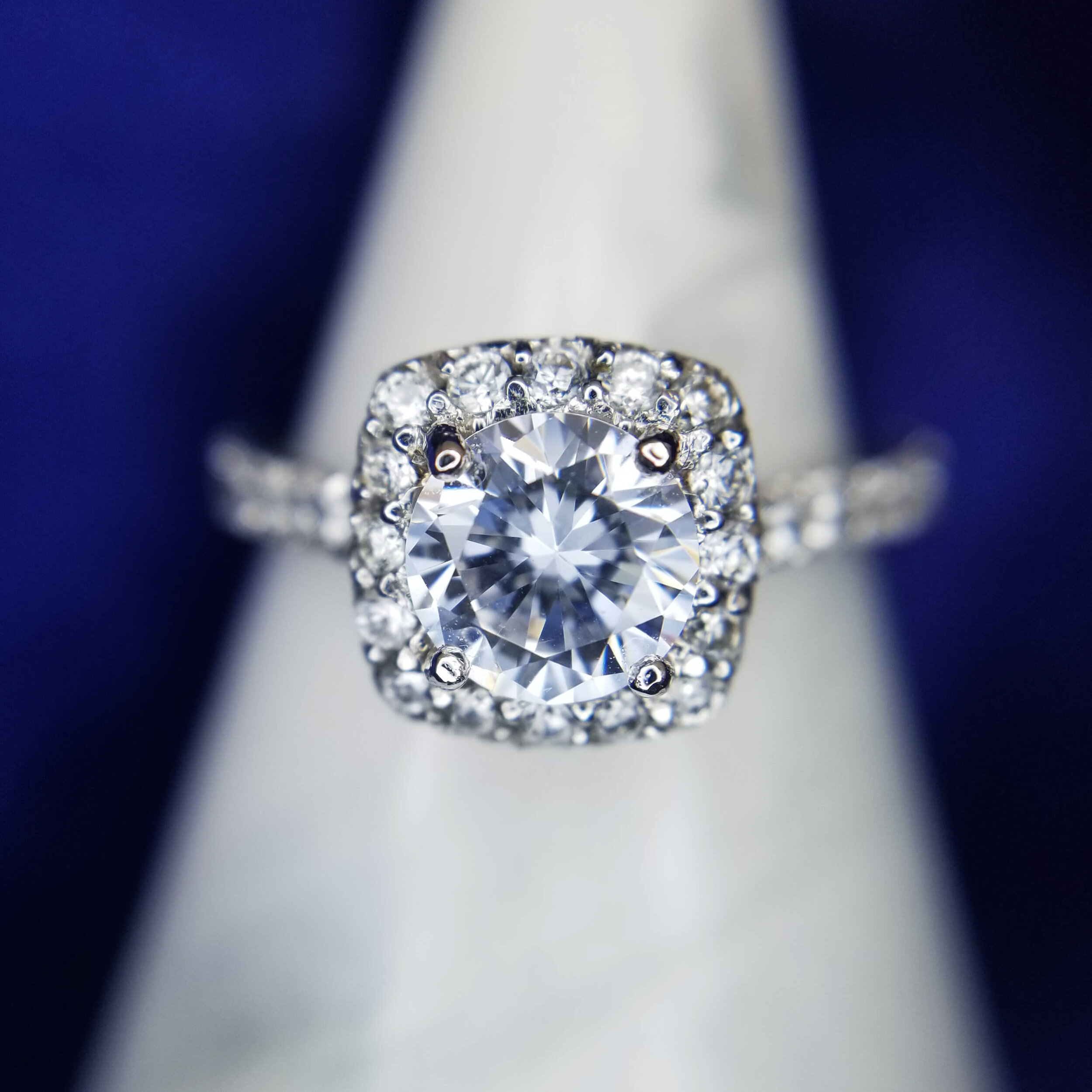 14k White Gold .73ct Diamond French Set Engagement Ring