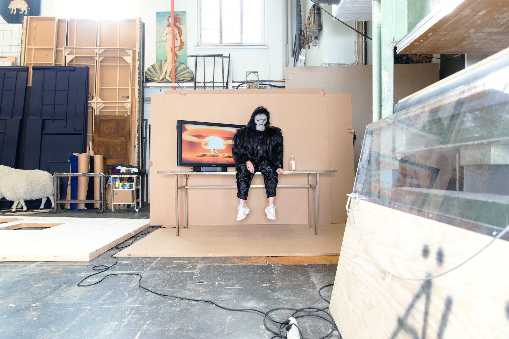 WAUHAUS: Sapiens (The Finnish National Theatre 2019) Photo Katri Naukkarinen
