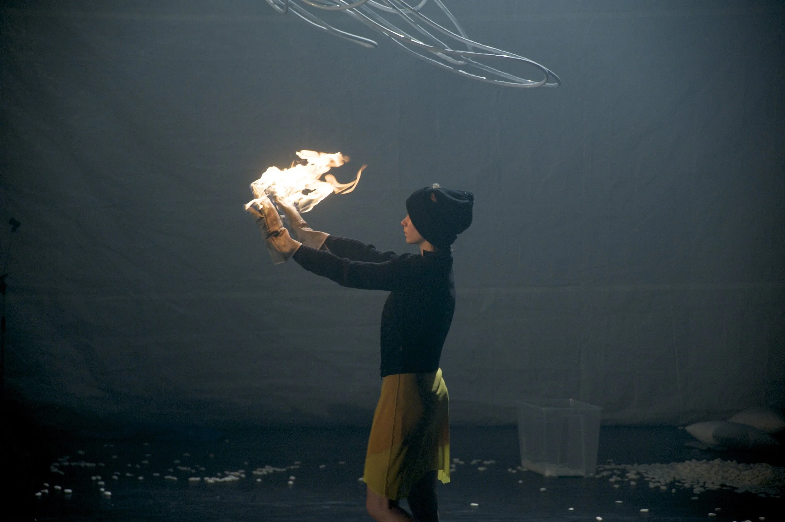 Pierre Droulers: Walk Talk Chalk (Charleroi Danses & Co. 2009) photo Filip Vanzieleghem