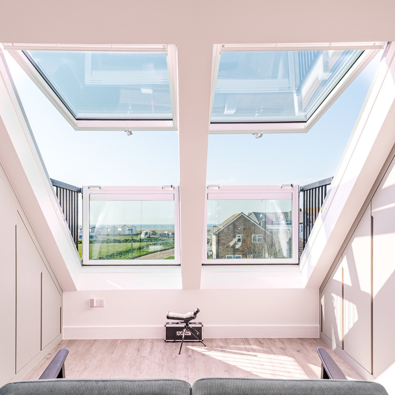 These Velux Cabrio balconies in one of our completed Shoreham-by-Sea projects makes the most of those incredible coastal views, a perfect blend of natural light and views to compliment seaside living ☀️✨

______________________
Design: @fresh.archite