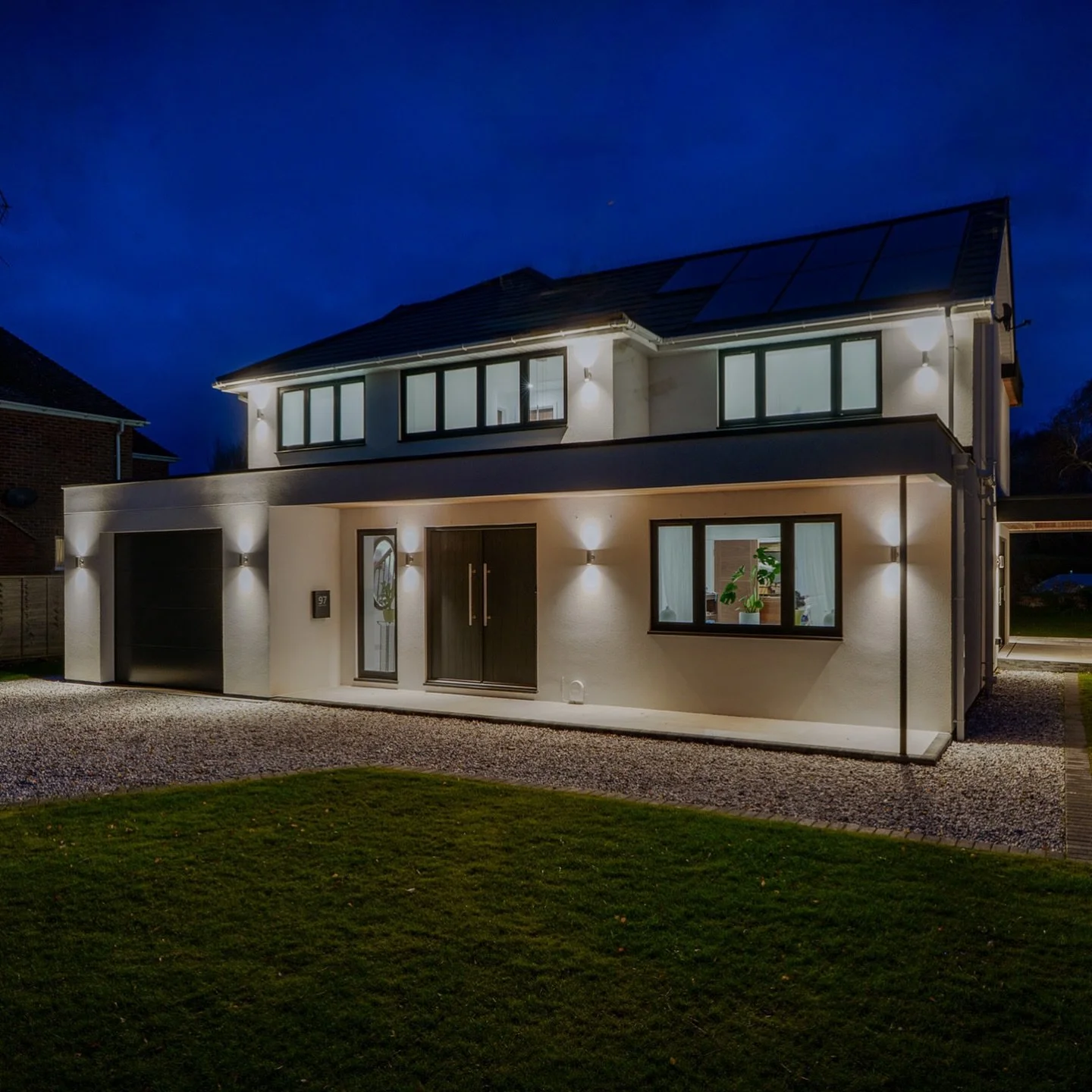 ✨ Outdoor Lighting ✨

Outdoor lighting is often overlooked, but it plays a crucial role in how a home is experienced, both functionally and aesthetically. Well-designed lighting can completely transform a property, enhancing architectural features.
W