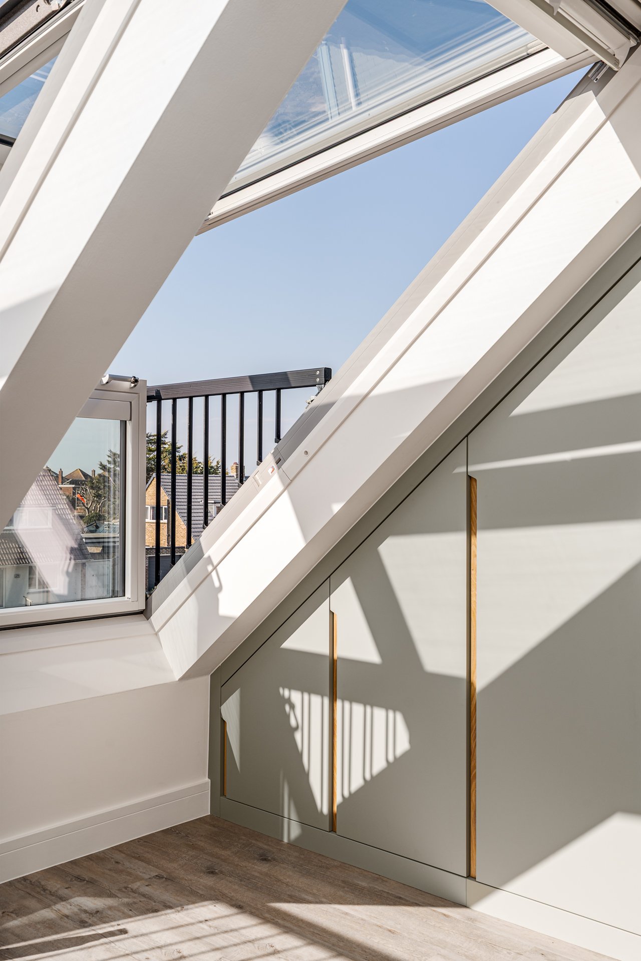 62 Beach Green jpg-5.jpg