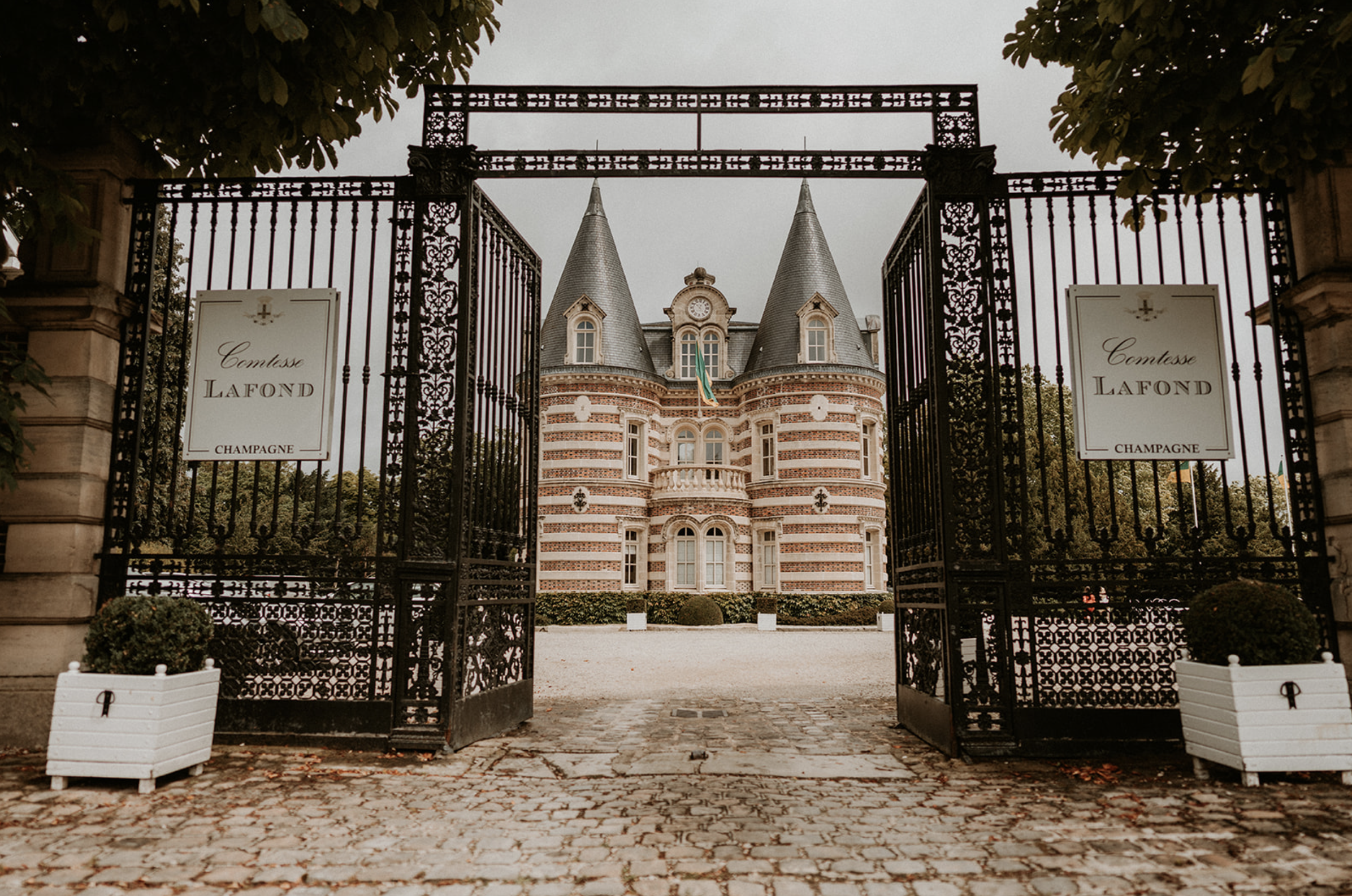 Photographe mariage au Château Comtesse Lafond