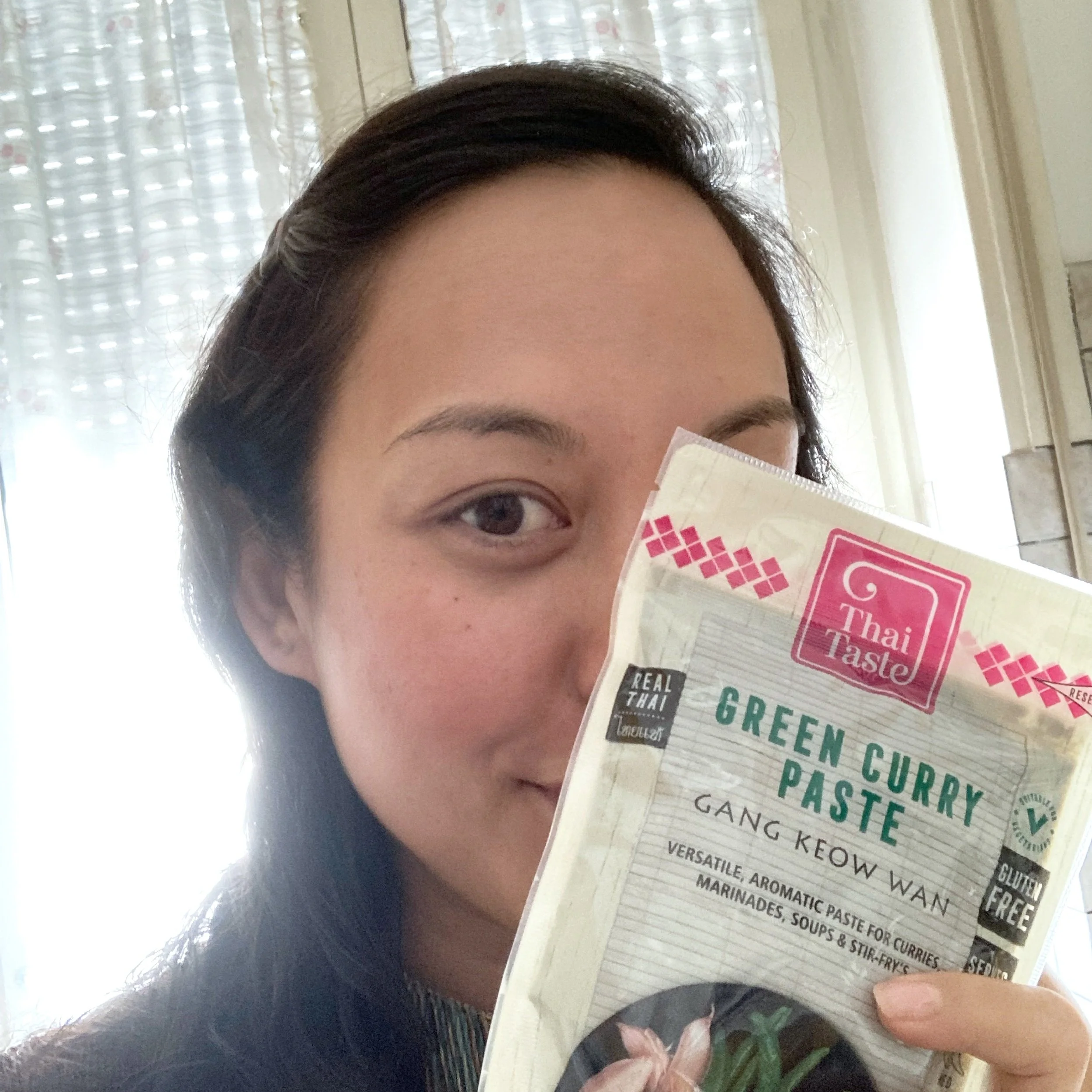 Quick Cuisine: Green Curry Sauce (for beginners)