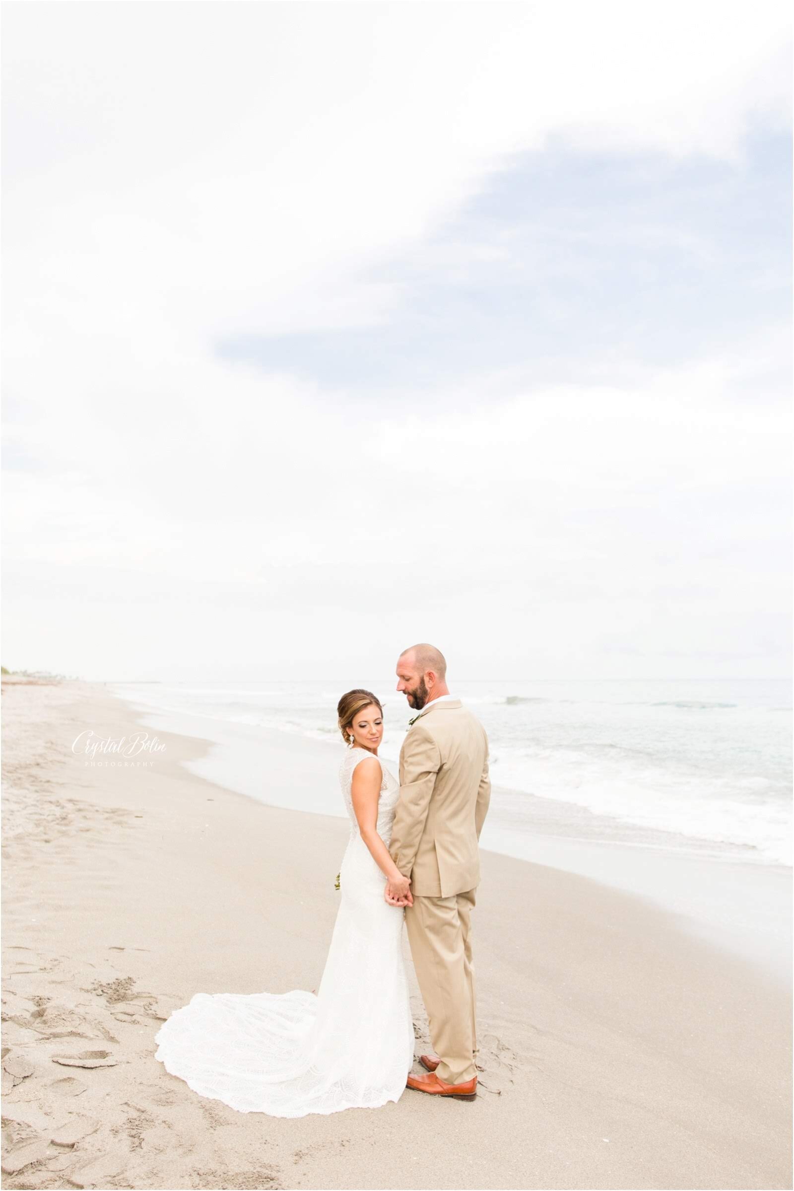 Dreamy Beach Wedding in Jupiter Beach, Florida