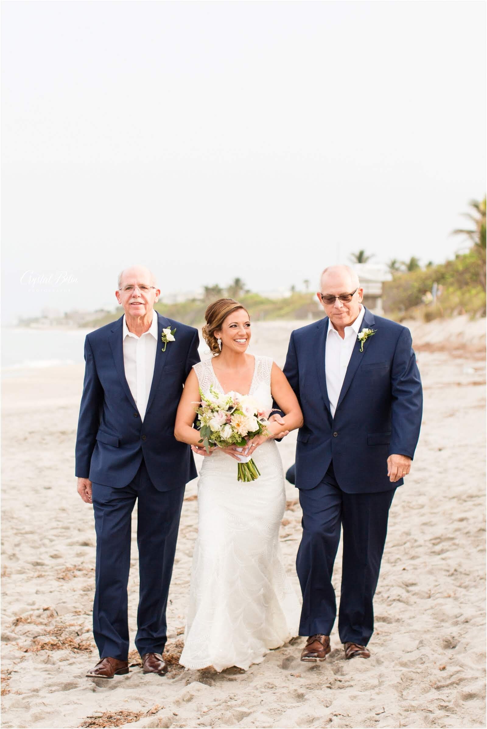 Dreamy Beach Wedding in Jupiter Beach, Florida