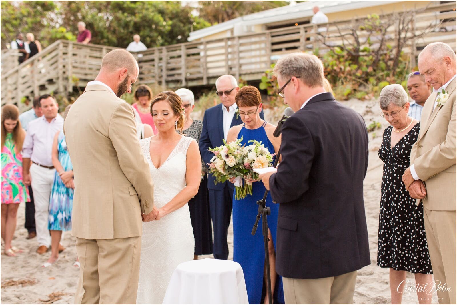 Dreamy Beach Wedding in Jupiter Beach, Florida