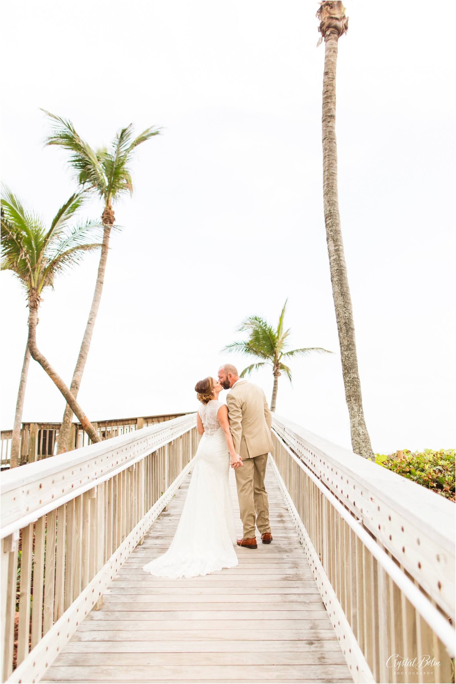 Dreamy Beach Wedding in Jupiter Beach, Florida