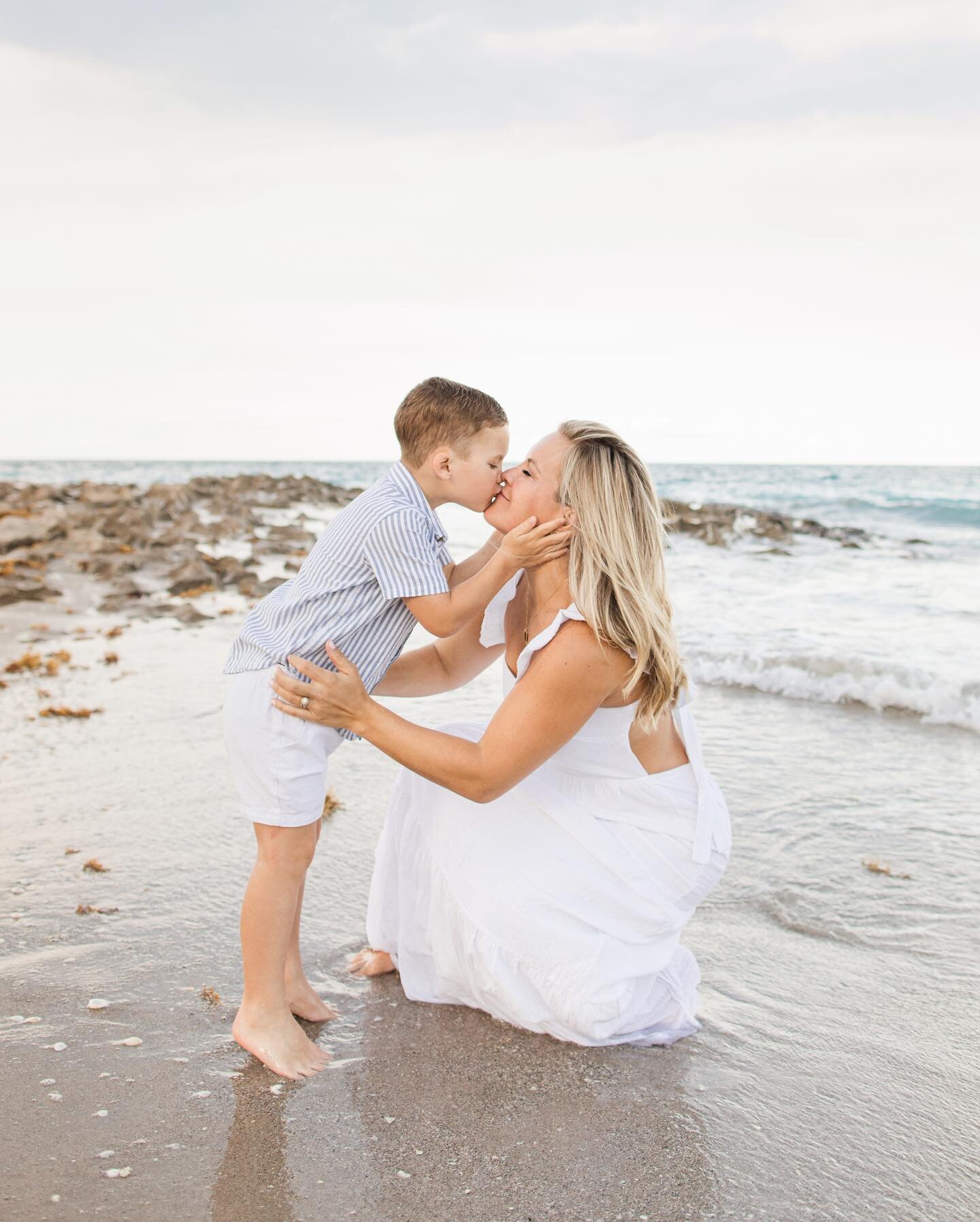 A little sunshine for your Thursday afternoon. This seaside Mama &amp; Me session on Singer Island was too cute for words!