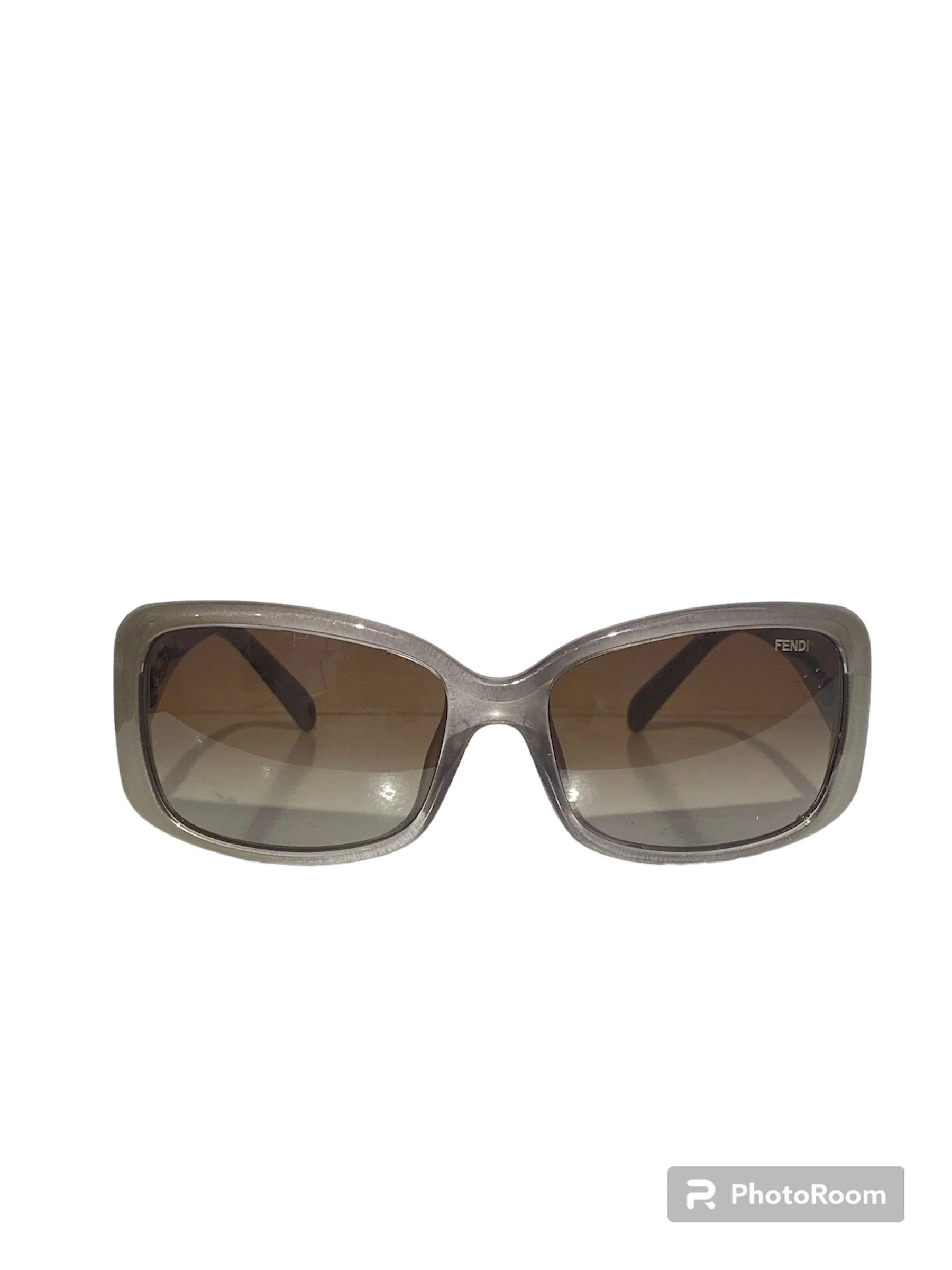 FENDI SUNGLASSES