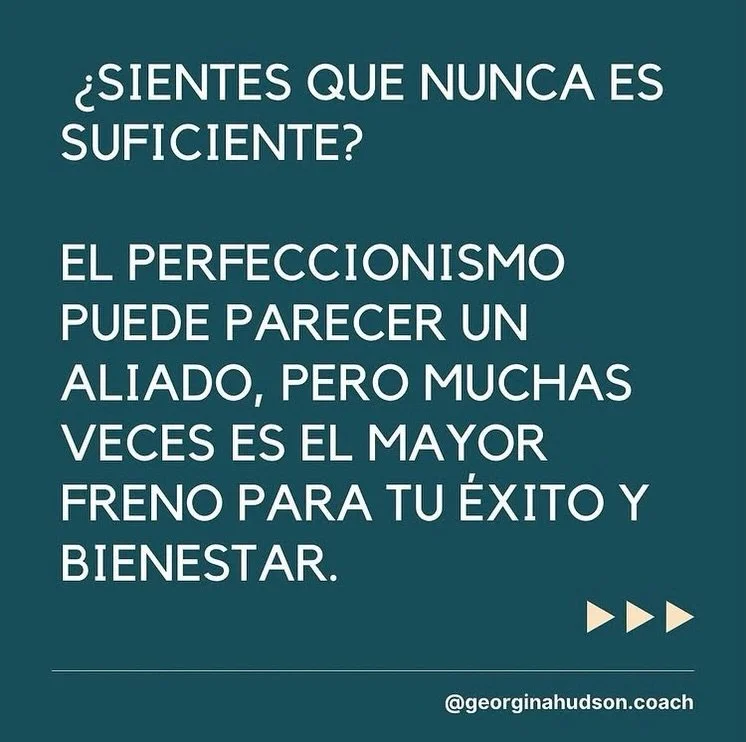 ENG👇El perfeccionismo no te define, tu progreso s&iacute;. Abraza cada paso imperfecto hacia tu mejor versi&oacute;n.
.
Perfectionism might feel like your ally, but it often holds you back from progress and joy. Stop chasing perfection and embrace c
