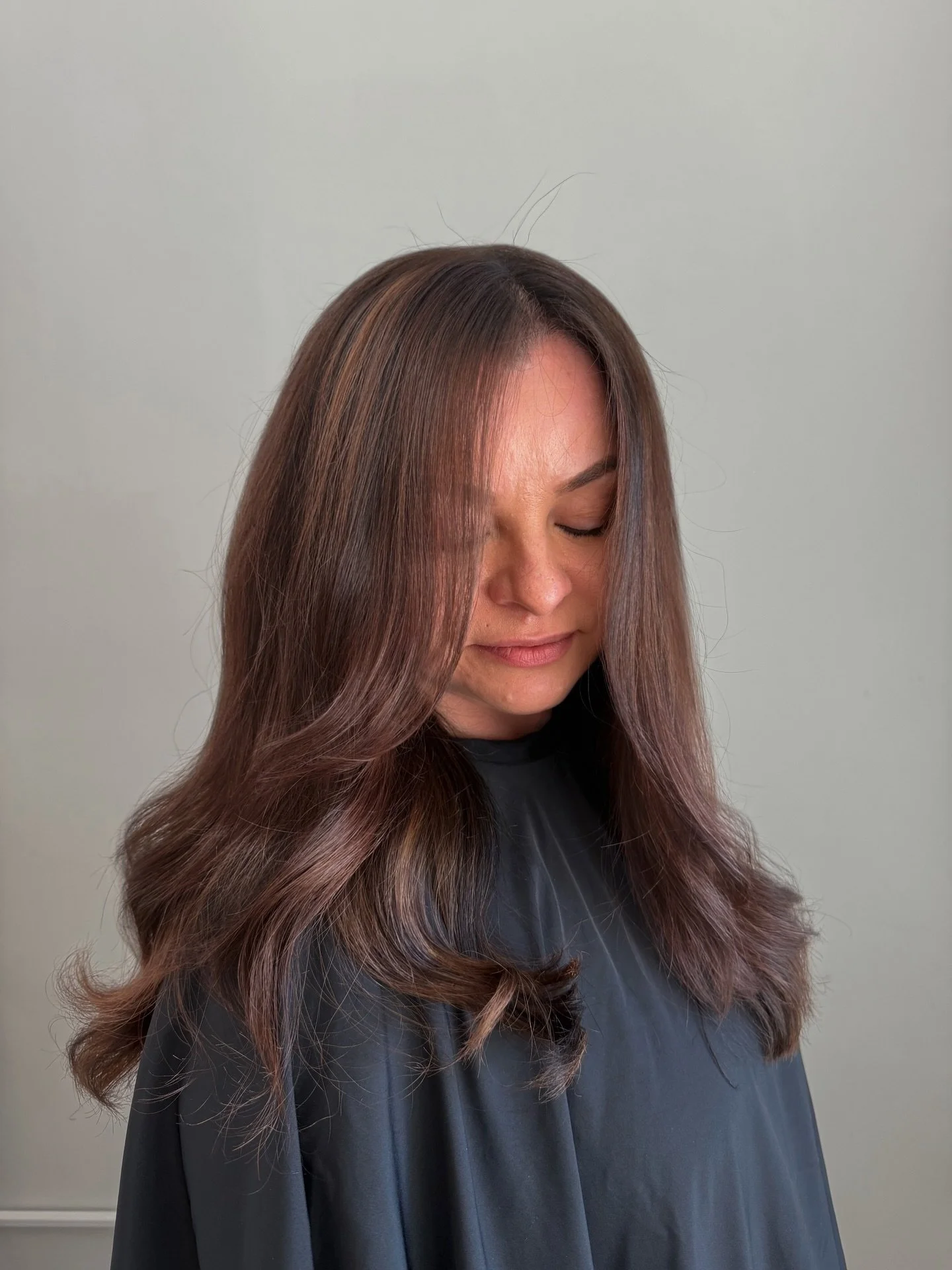 simple changes, big difference

DM for availability!
#haircolor #strandandsocialmodesto #goodhairdays #hairstyles #hair