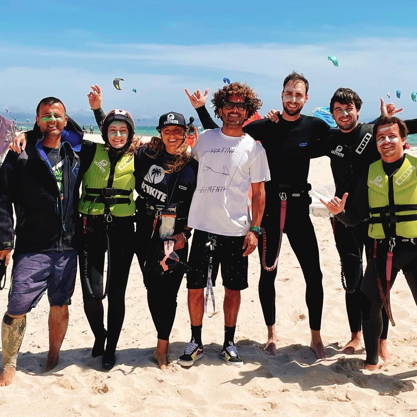 Good news, our KITESURF TRIP is online! Beginner or experienced kitesurfer, everyone is welcome. 
🕙 When? 22-27 May
📍Where? Tarifa, the European mecca for kitesurfing
👆🏼More info via #linkinbio 
Last year we did a try-out edition and it was aweso