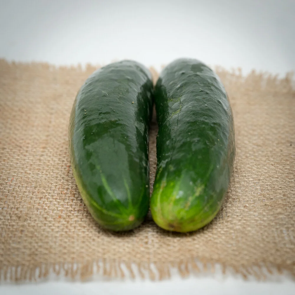 zf_slicing_cuke.jpg
