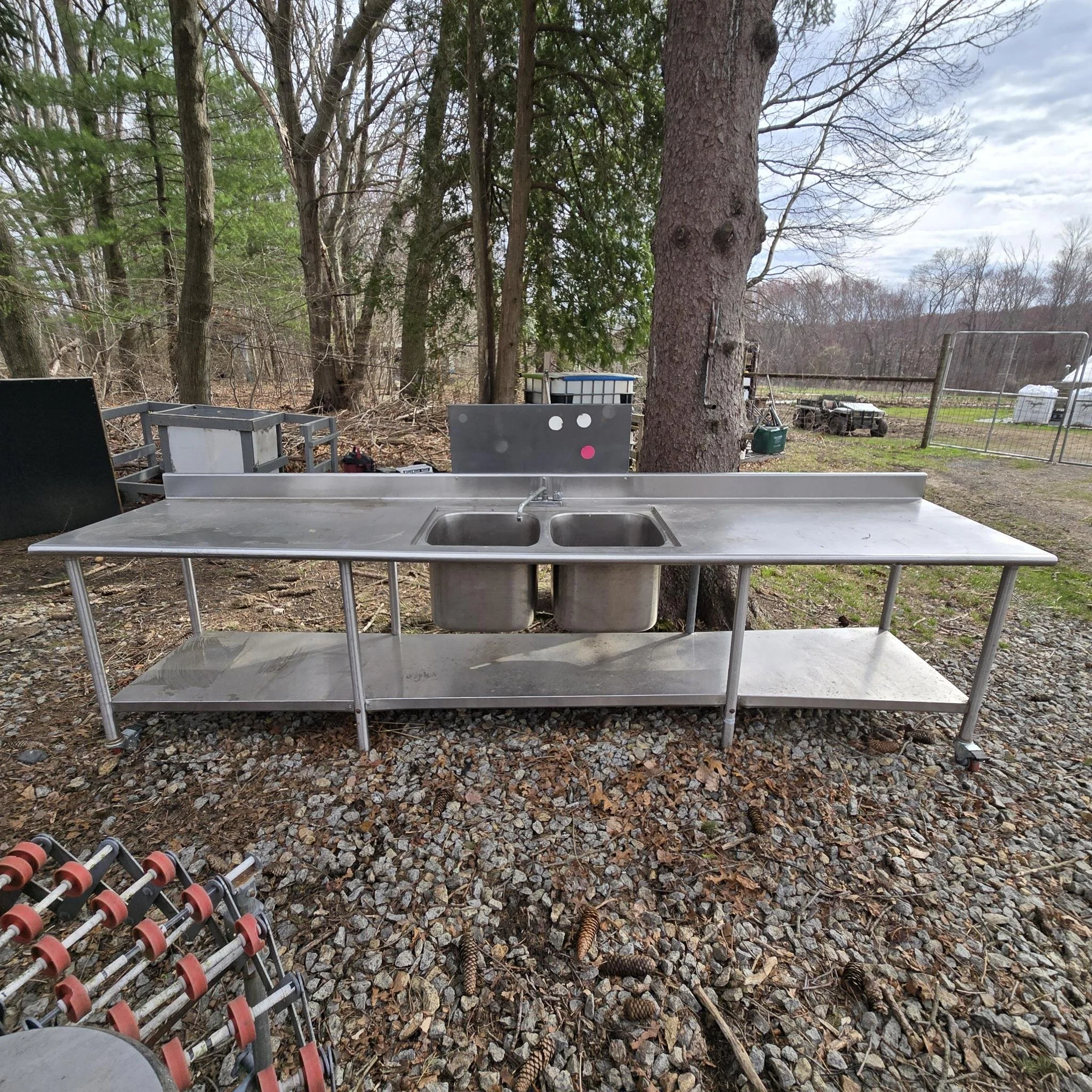 Stainless Steel Counter and Sink
