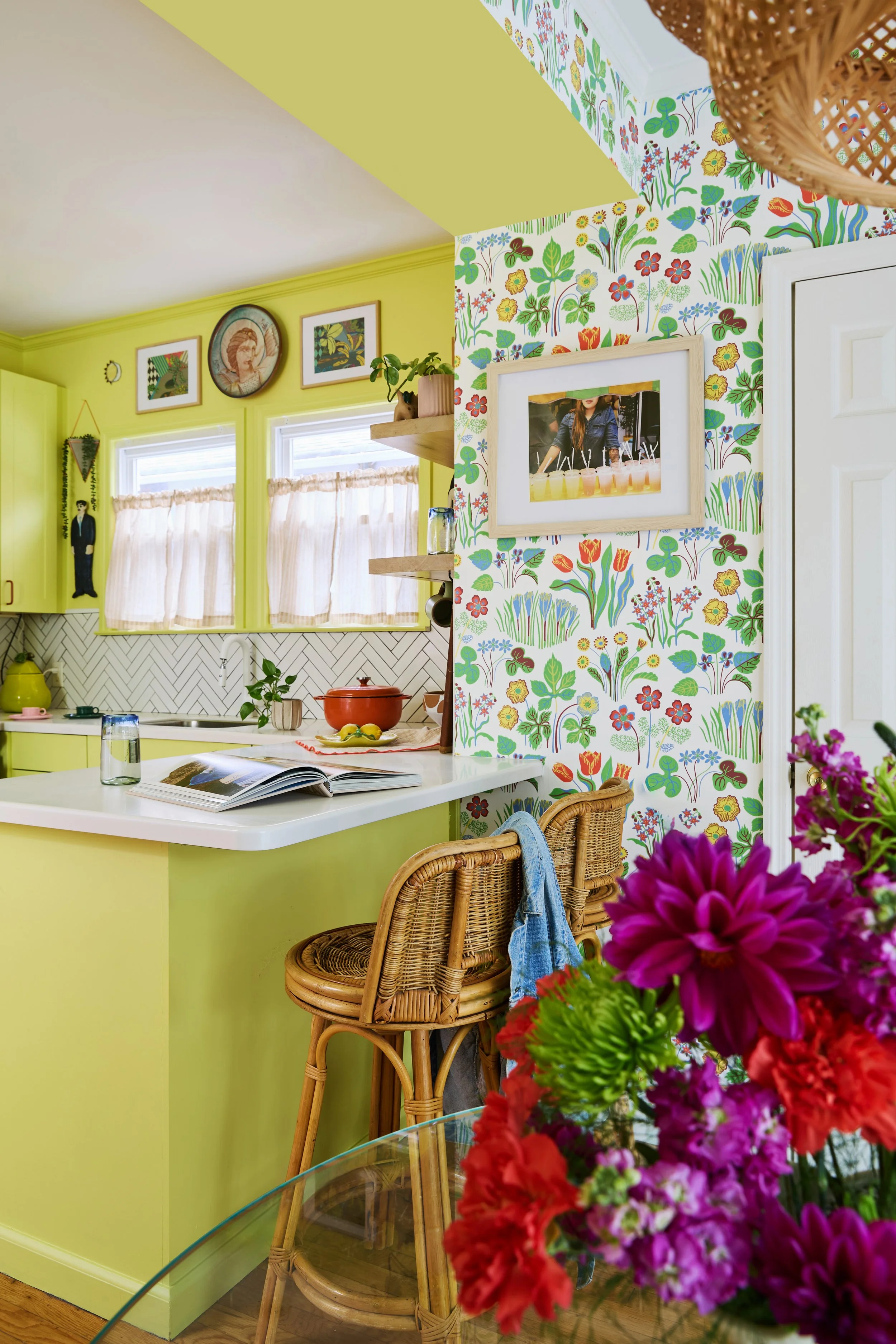 Shapes for the People_kitchen+deck_18 V1.jpg