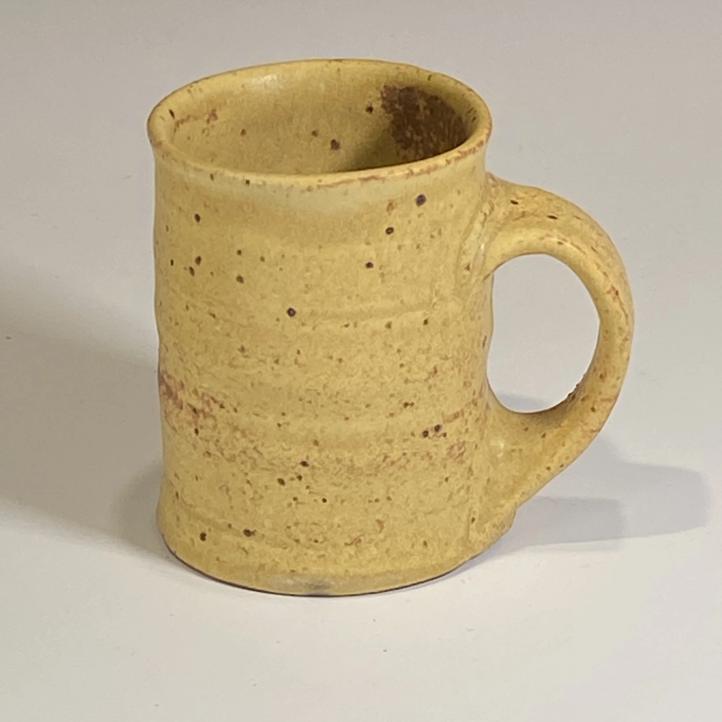 RJ Mug Yellow Glaze 4x3