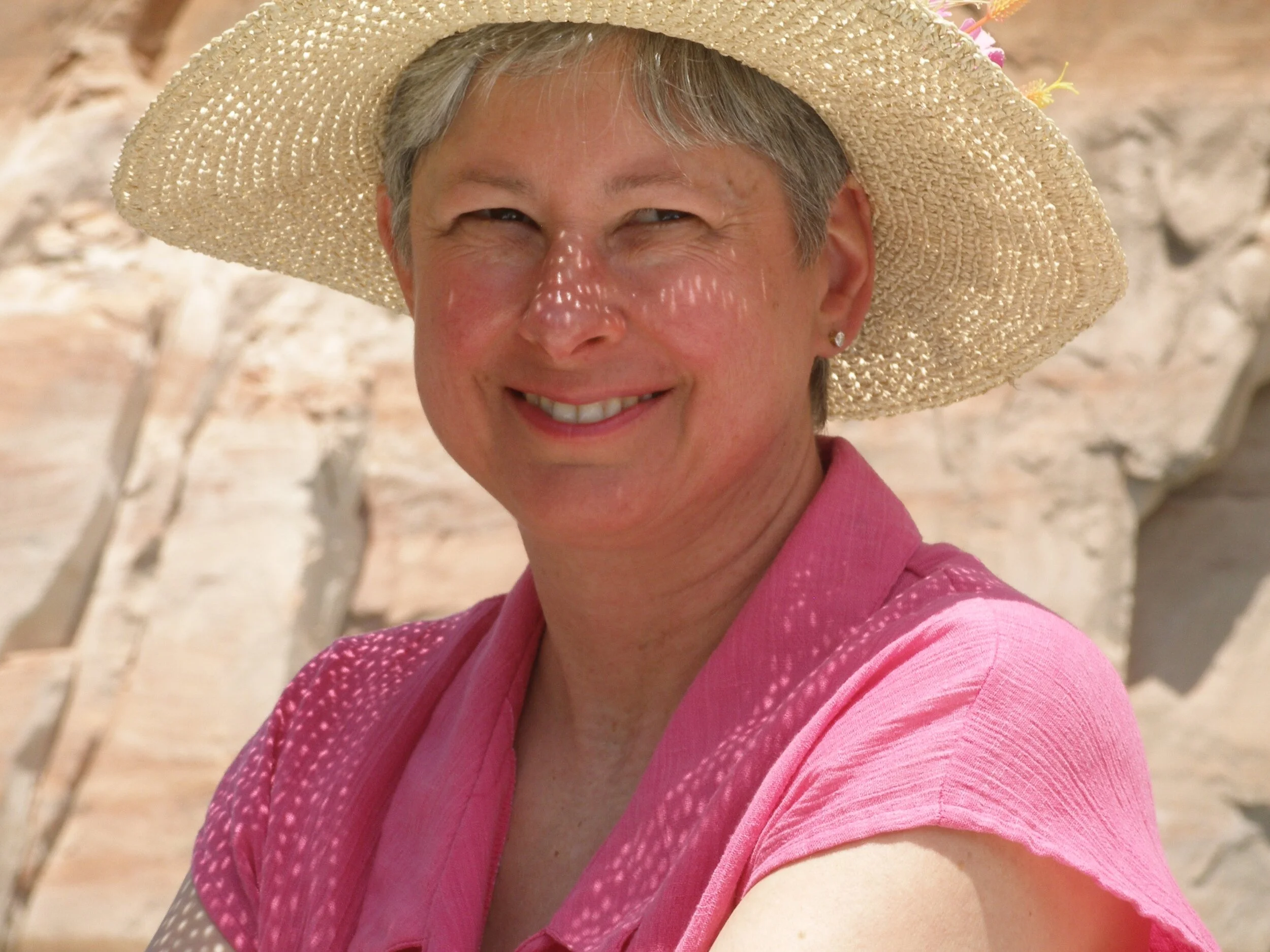 Wanda at Lake Powell 5 09.JPG