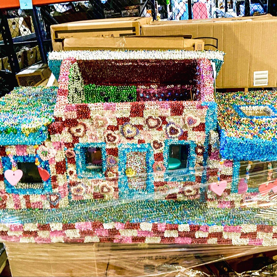 Strange and wonderful things arrive at our donation doors every day like this wildly sparkly masterpiece, straight outta @zillowgonewild! Some lucky thrifter will get to bask in the glow of this creation, and the proceeds will go to help people exper