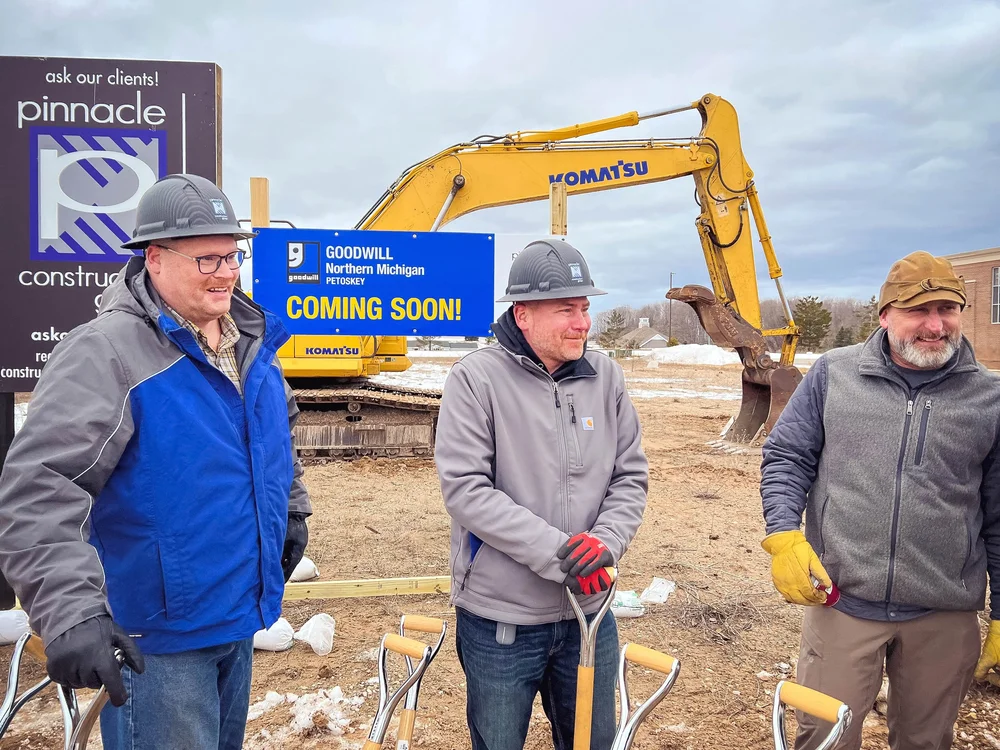 Our Facilities Manager Mike (left) will work closely with the Pinnacle Site Manager (center).