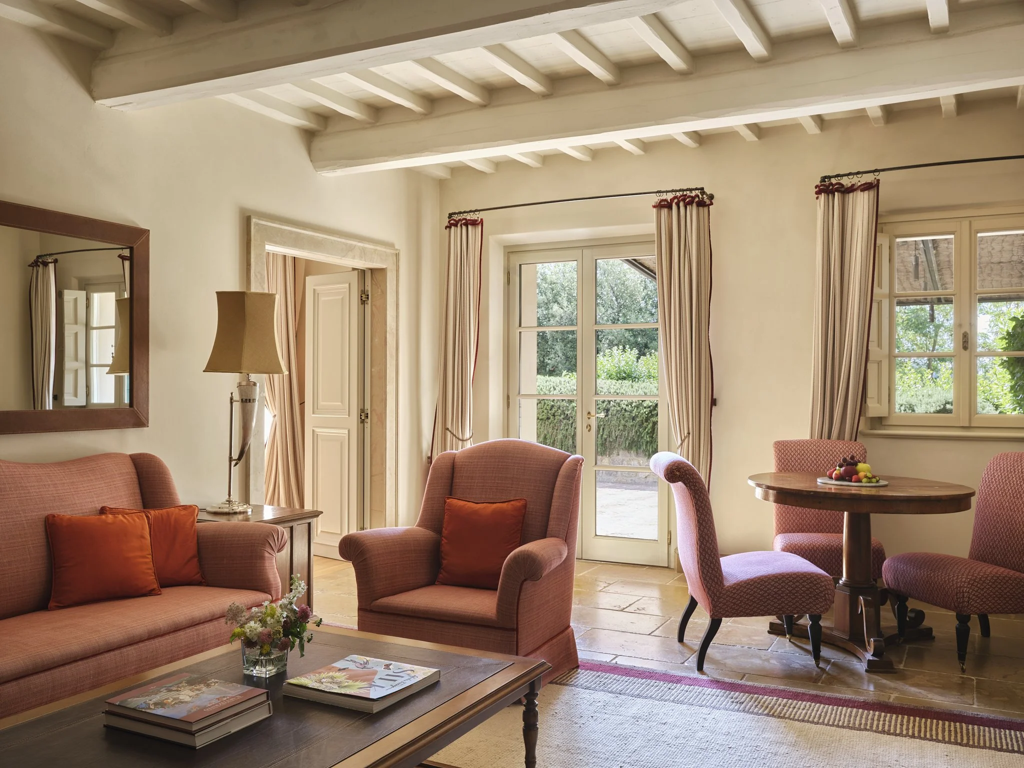 RWCDB_TerraceSuiteBedroom_June 2022__Photographer_DavideLovatti (2).jpg