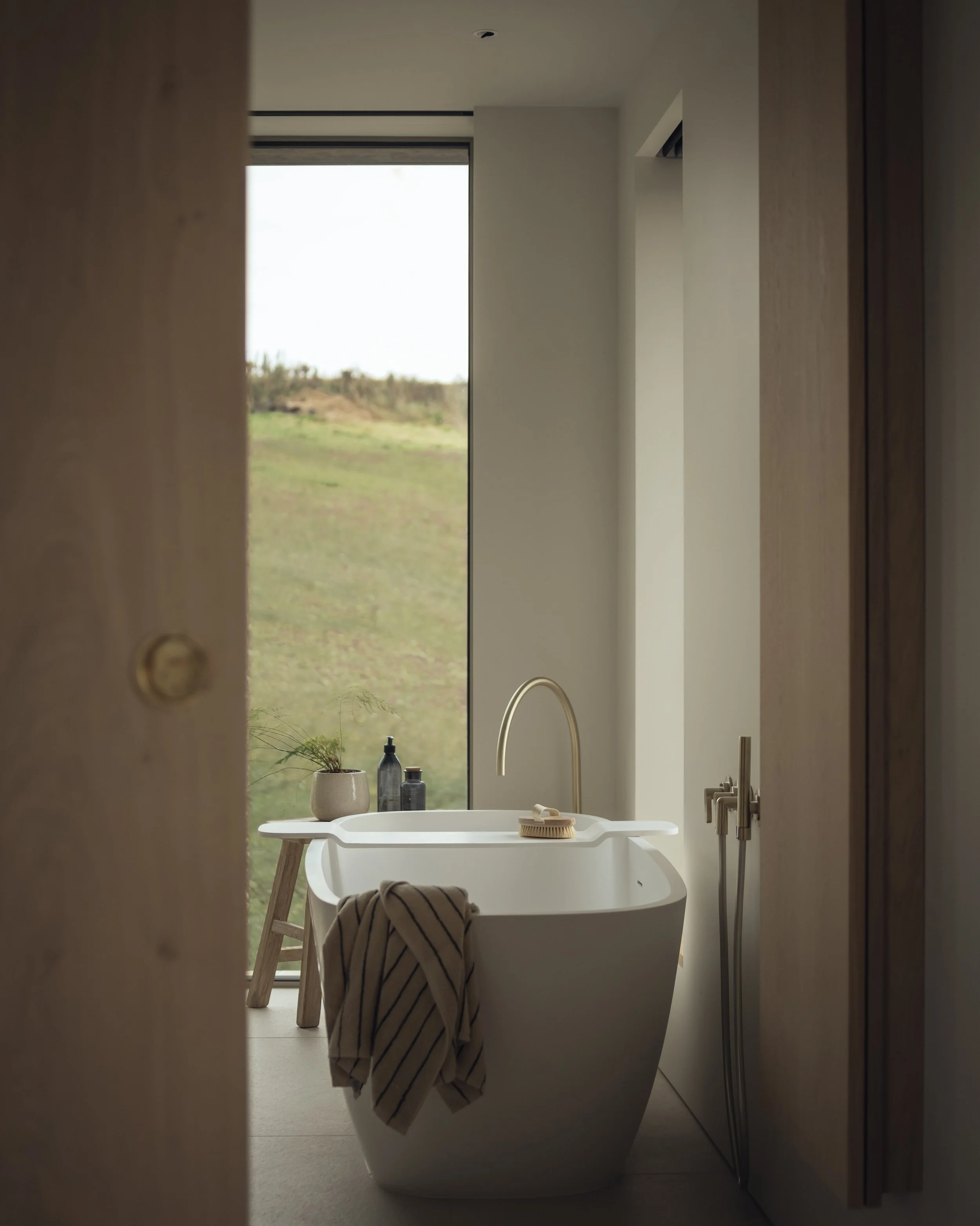 McLean-Quinlan_Bay-House_Devon_Photographer_Jim-Stephenson_34.jpeg
